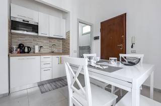 Comfy Apartment close to the Station with Courtyard - Cagliari - 9