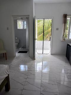 Hill View Rooms - 6