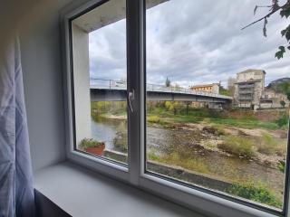 Studio équipé St Ambroix vue rivière - 2