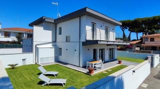 Villa Goldeneye - Anzio - 0