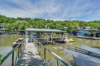 Private Dock and Resort Access Margaritaville Cabin - Osage Beach - 9