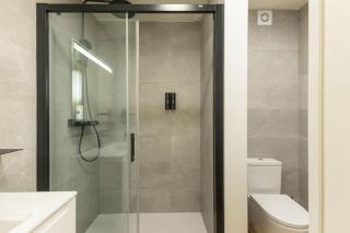Pasaje Mallol Central Duplex by Valcambre - Seville - 2