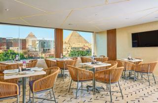 Cleopatra Tower Pyramid View - Il Cairo - 4