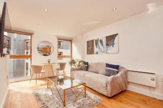 Central Leeds Dock Apt&Free Secure Parking! - Leeds - 1