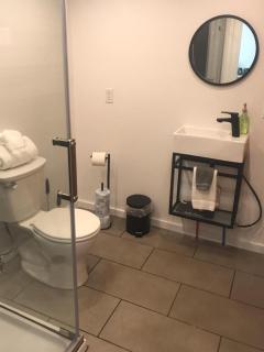 Adventure Cabin 5 - King w Private Hot Tub - 1