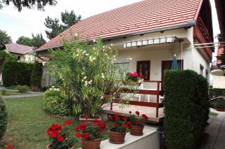 Erika Apartmanházak - Hévíz - 1