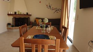 TheYellow House Fully Equipped 2BR apartment - Andipáta - 4