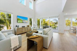 The James - Anna Maria - 7