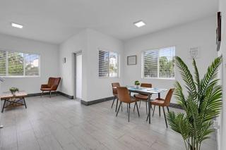 Biscayne Park Villas 15400 - Miami - 2