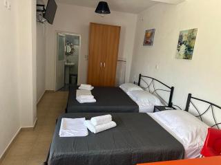lazari Rooms - Himare - 5