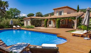 Superbe Villa, Piscine chauffée, jardin, climatisée, proche du village - Le Plan-de-la-Tour - 9