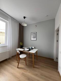 MODERN APARTMENT CLOSE TO AIRPORt - 6