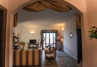 Villa By The Beach - SantʼAndrea - 3
