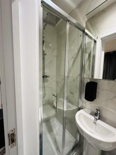 Studio near US Embassy - Bellaghy - 3