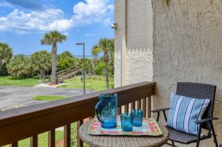 Ocean and Racquet #5217 - 2