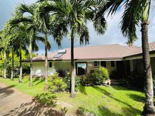 Blue Coral House, Luxury Waterfront - Maroe - 2