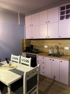 Mirelas guesthouse - Pogradec - 4