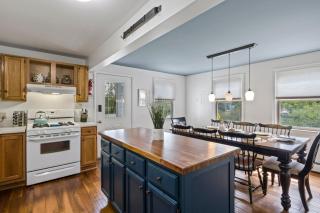 Great Location! Colleges! Hiking! Ithaca Commons! - 4