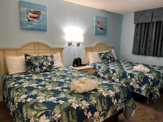 Central Beach Condo 6 Queen Beds on BR 2nd floor, Huge Belcony - 9
