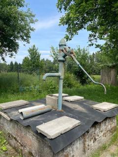 Dráždní domek na samotě u lesa - 1