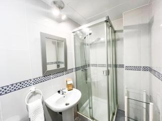 Family Holiday Apartment in Estepona - Estepona - 3