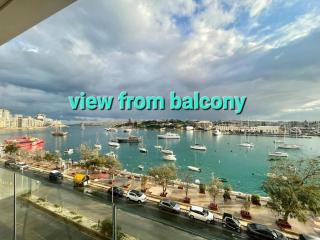 Sea View Over Valletta Strand Area - Sliema - 0