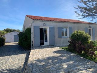 La maison du Bout du Monde, Jacuzzi, Climatisation, 4 chambres, Plage à 600M et Phare à 1Km - - 0