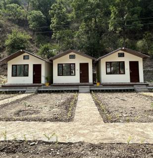 Serene River Cottages Sadhupul - 4