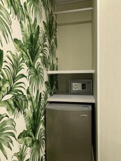 WH HOTEL - 1