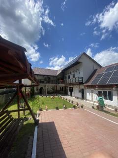 Casa Cipri si Alex - Şimon - 0