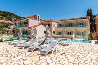 Serenity House Kassiopi - 4