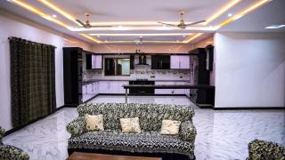 Renovated modern apartment - New Mīrpur - 6