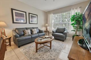 8107 Coconut Palm #305 - Kissimmee - 0