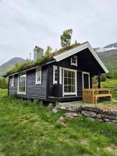 Hytta på Kvia, Rognestøyldalen - Sæbø - 0