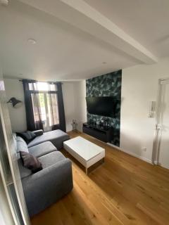 Bel appartement au bord d Yerres - Yerres - 1