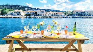 LE BARREUR Maison Authentique Sètoise La pointe Courte, Bord de Mer, Climatisée, Parking gratuit proximité - 1