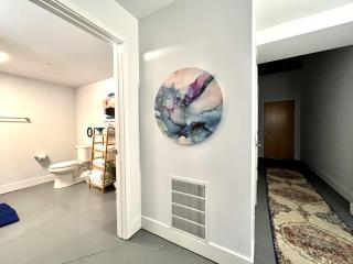 Swanky loft at Historic Peters Cartridge Factory - Maineville - 7