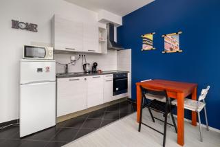 Sun Resort Residential Suite-Free Parking Garage same building - Budapest - 2
