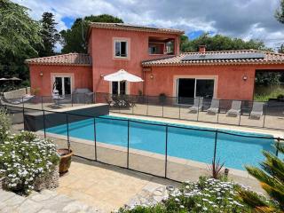 Élégante Villa avec piscine protégée - 9
