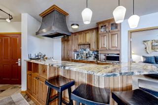 Zephyr Mountain Lodge #1511 - 5