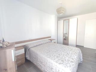 Acogedor piso recién reformado junto a la playa - Almería - 2