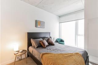 DT Delight Downtown Living Two-Bedroom Endless Access - Cleveland - 9