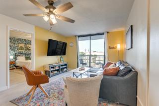 Updated Resort Condo, Walk to Myrtle Beach! - Myrtle Beach - 0