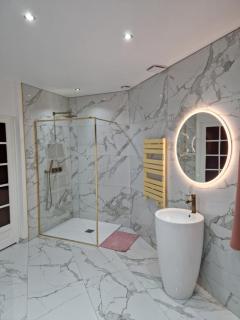 Maison Chic avec jacuzzi Nogent sur Oise YaoSpa60 - Nogent-sur-Oise - 8