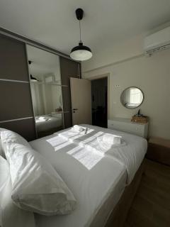 Paola's Apartment's - 1