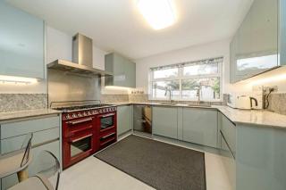 Brentford house - Brentford - 6