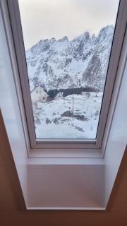 Two-story apartment with private deck - Ballstad - 1