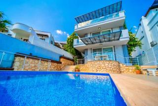 Deniz manzaralı Lara Lüks Villa - Kaş - 9