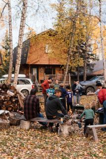 Cozy Cabins - Alaskan Getaways - 3
