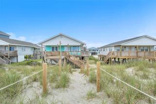 Boys Oh Boy by Oak Island Accommodations - Oak Island - 6